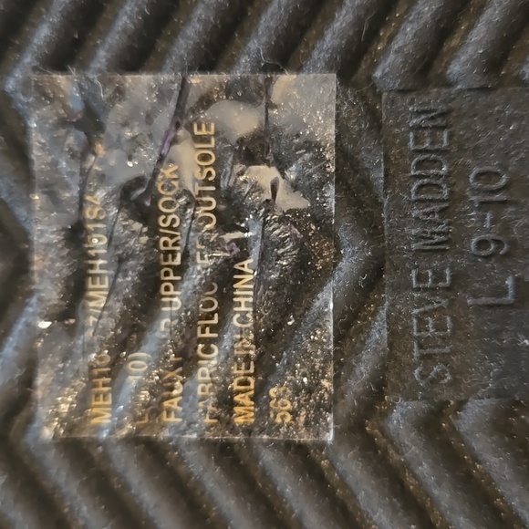 Steve Madden  NWT Black Slippers Sz L 9-10 - Picture 4 of 5